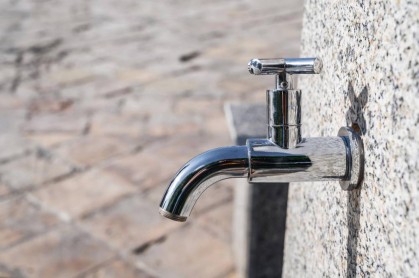 How to Fix an Outdoor Faucet